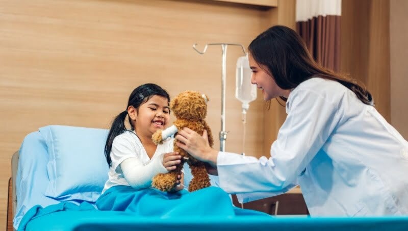 Cân nhắc lựa chọn đúng loại bảo hiểm dành cho bé