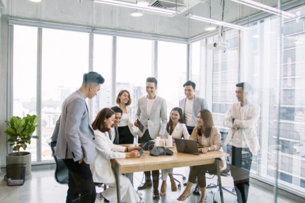 Xây dựng và phát triển đội ngũ đại lý chuyên nghiệp, toàn thời gian là nhiệm vụ chiến lược của AIA và các doanh nghiệp bảo hiểm nhân thọ. Ảnh: AIA
