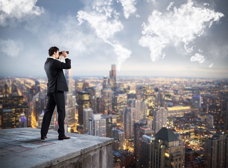 Hiểu biết sâu sắc về các dự án, thị trường, khách hàng và bản thân