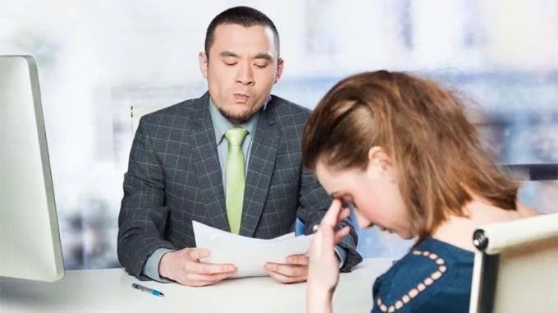 Việc không chuẩn bị tìm hiểu thông tin về công ty chính là cách thể hiện bạn không chu đáo như thế nào trong công việc