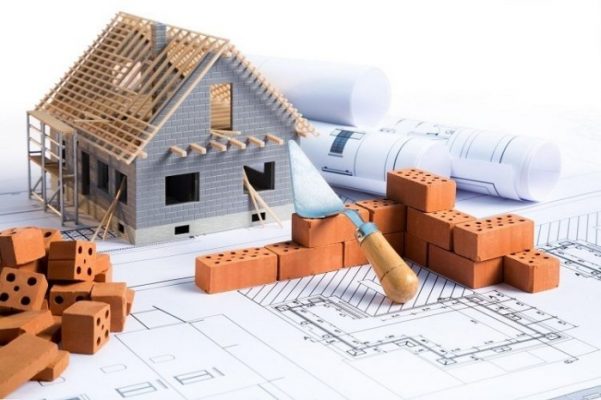 Kiểm tra những chi tiết nhỏ nhất của ngôi nhà vào mùa mưa